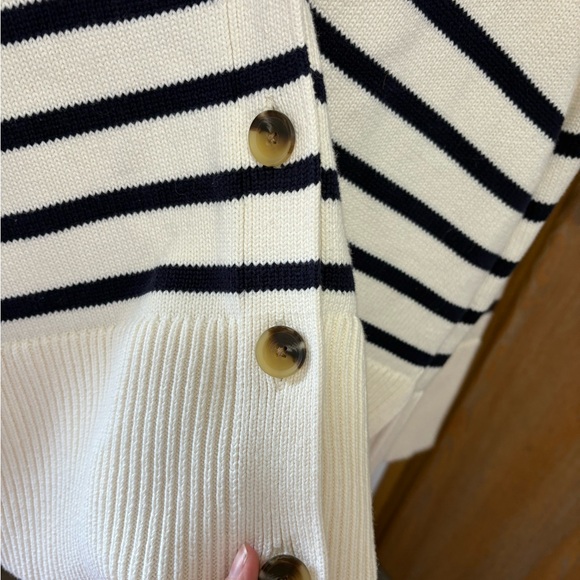 GAP Navy and Cream Button-Up Cardigan - Picture 7 of 9